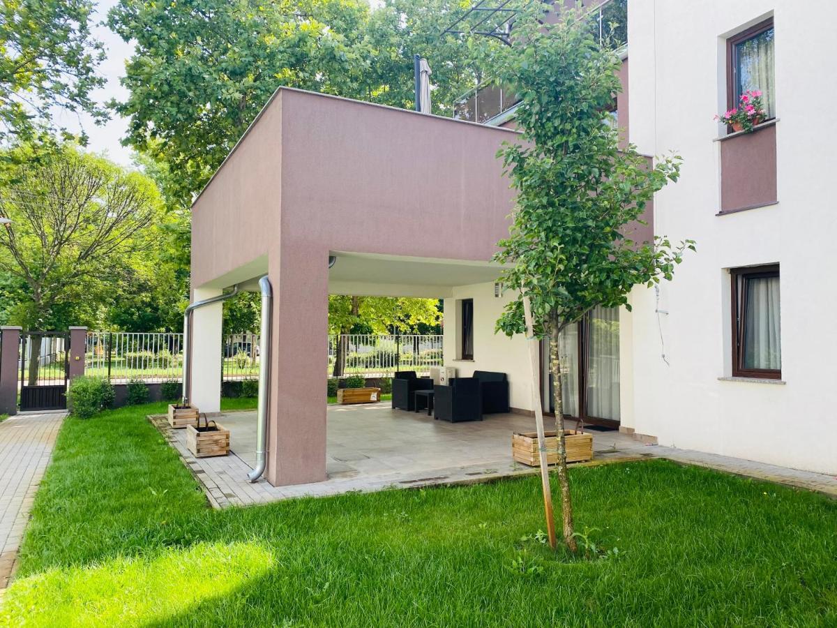 Liszt Ferenc Apartments Kecskemét Exteriör bild