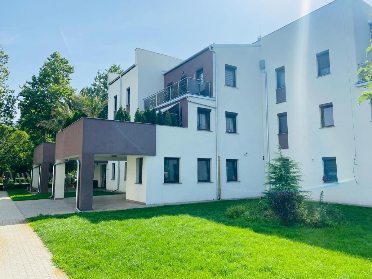 Liszt Ferenc Apartments Kecskemét Exteriör bild